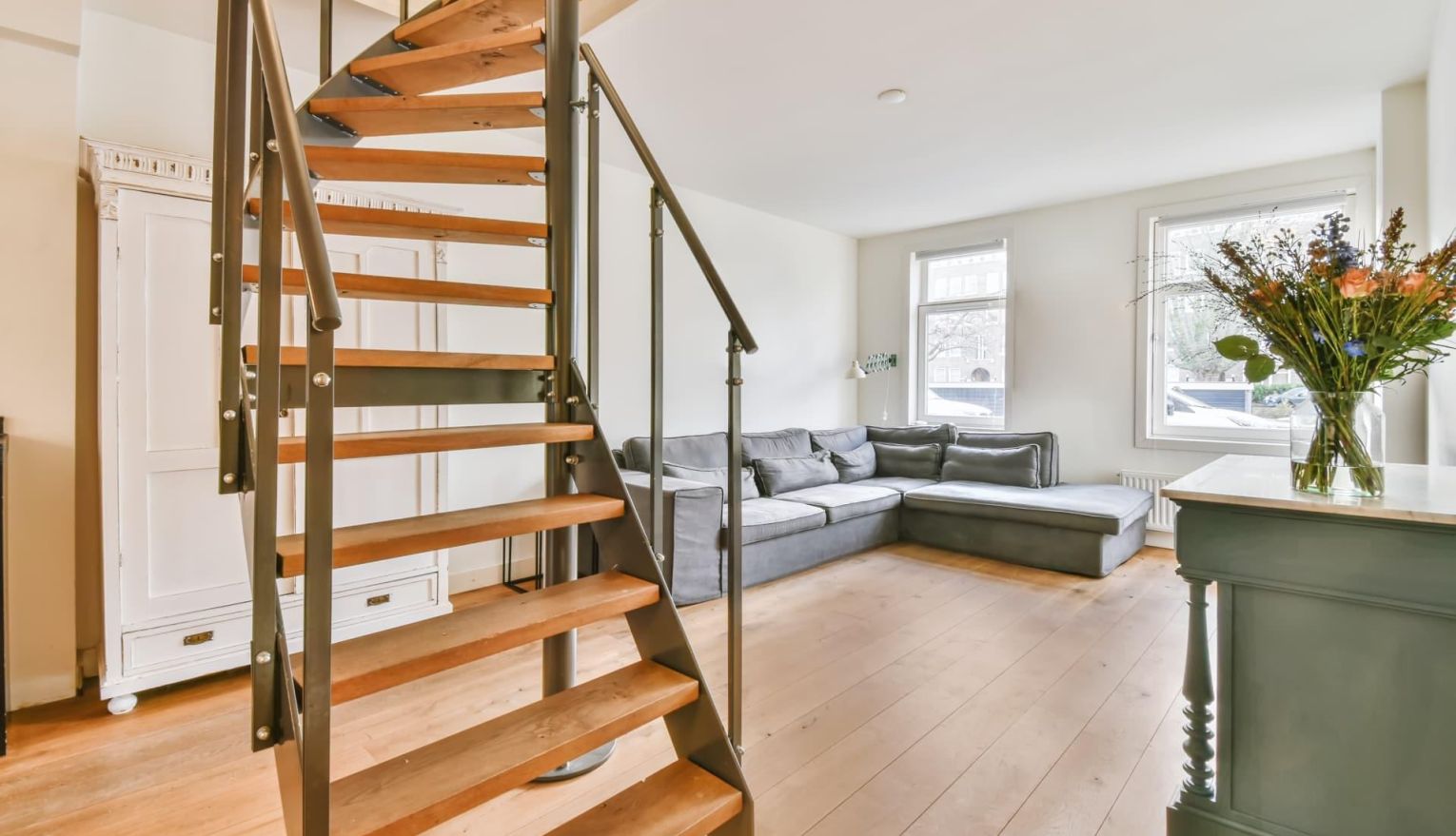 Peldaños escalera metal