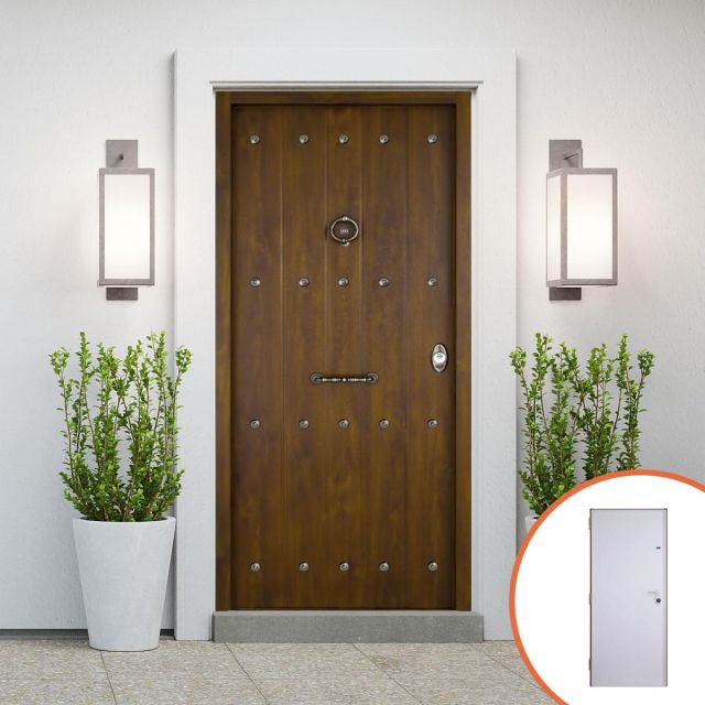 Puerta de entrada acorazada rústica